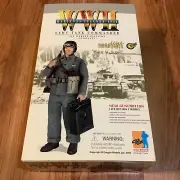 Dragon 70434 USMC Tank Commander 'Mike Walker' Marianas 1944 1/6 Scale Figure EX