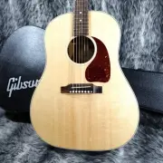 Gibson J-45 Standard Natural Vos No.YG1840