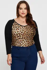 Multi Colour V-neck Tshirt Three Quater Sleeve
