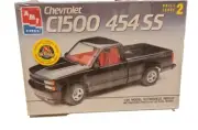 NEW SEALED Vintage 1/25 AMT Chevrolet C1500 454 SS Model Kit #6032