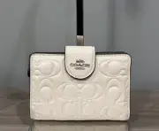 COACH CZ341 Women’s Medium Corner Zip Wallet In Signature Leather Silver/Chalk
