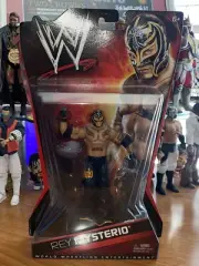 WWE Basic Signature Series 1 Rey Mysterio MOC Good Condition