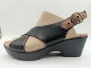 Dansko Leather criss cross Jacinda strap sandals women's size 7 new in box