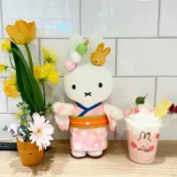 在飛比找蝦皮購物優惠-[Miffy] 現貨✨米飛兔 粉色 櫻花 和服 吊飾 娃娃 