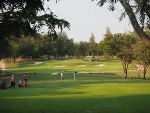 沙旺度假高爾夫會所飯店Sawang Resort Golf Club and Hotel