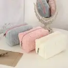 Makeup Case Comfortable Touch Dust-proof Travel Ins Cloud Shape Soft Plush