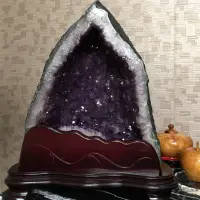 在飛比找蝦皮購物優惠-🇧🇷54kg巴西紫水晶洞 金型 戴官帽 招財💰 正能量 紫晶