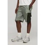 Mens Green Elasticated Waist Relaxed Mid Length Nylon Cargo Shorts