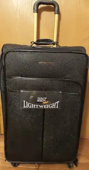 29" ADRIENNE VITTADINI LUGGAGE EXPANDABLE LARGE,LIGHTWEIGHT STINGRAY BLACK