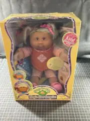 Cabbage Patch Kids Magic Glow Surprise Doll (2007) SIMONETA ARIANA