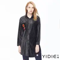 在飛比找momo購物網優惠-【YIDIE 衣蝶】銀蔥線條絨布長版襯衫-黑