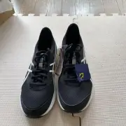 Men 7.5US Asics Sneakers