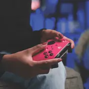 Xbox Wireless Controller (Deep Pink)