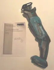 Makita XRJ01 Compact 18V Li Ion Cordless Reciprocating Saw - Tool Only