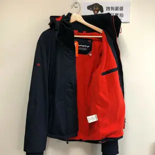 跩狗嚴選 極度乾燥 Superdry 男款 深藍紅 背後有線 風衣 外套 防風 刷毛內裡 三拉鍊 情侶款