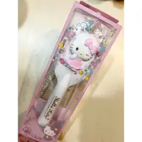 在飛比找蝦皮購物優惠-Hello Kitty 電動按摩梳❣️含運✨可快速出貨👌🏻