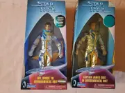 Playmates Star Trek 9 Spock Kirk in Environmental Suits