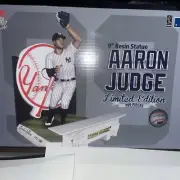 MLB Aaron Judge New York Yankees Lim Ed 9″ Resin Statue #'d / 999 ** 62 Homers