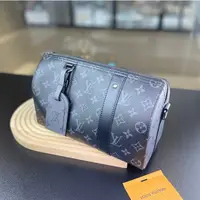 在飛比找蝦皮購物優惠-二手精品全新真品 LV CITY KEEPALL 黑灰色 字