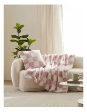 [Dreamaker] Checkered Plush Throw Blanket in Pink/Cream