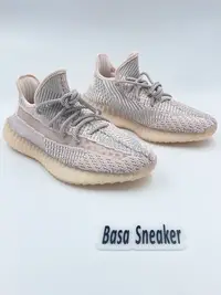 在飛比找Yahoo奇摩拍賣-7-11運費0元優惠優惠-【Basa Sneaker】Adidas YEEZY BOO