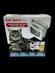 Cat Mate Elite Microchip Cat Flap With Timer Control White 355W