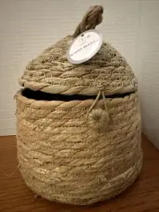 Woven Lidded Bee Hive Basket Storage Bullseye Playground New With Tags 8” Tall