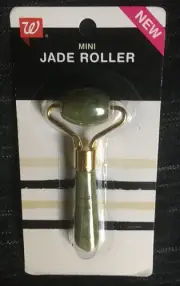 Mini Jade Roller, a Portable facial Message Tool