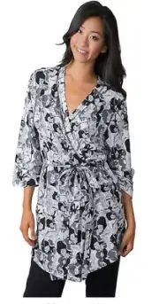 SOYBU Women's Spa Zen Robe Orchid Pond Small/Medium Black and White 3/4 Sleeve