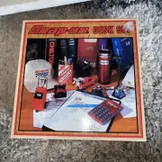 Snap On Tools Desk Set Clock Tape Paper Clip Holder Pen Truck Battery NEW RARE