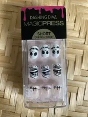 Dashing Diva Magic Press On Nails SHORT Skeleton Key Halloween Jack Nightmare