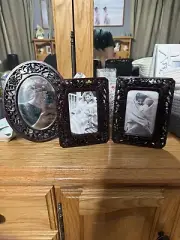 Two Picture Frames 1 Oval Mirror Resin Lily Frames Vintage