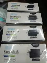 Biwisy Disposable Face Mask 3 Layer Comfortable Masks 50Pcs 4 pack