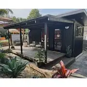 Luxury Tiny Home, Large Backyard, Quiet Escape.