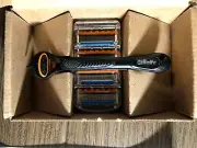 Gillette Fusion5 Razors for Men, 1 Razor, 4 Blade Refills Lubrastrip for a More