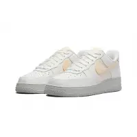 在飛比找Yahoo奇摩購物中心優惠-Nike Air Force 1 07 ESS 燕麥奶茶 香