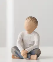 Willow Tree Figurine Imaginative Child Nurtured by Loving Care Susan Lordi 26226