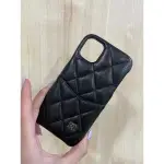 CHANEL 黑銀荔枝手機殼 IPHONE11