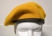 Glendale Czech Republic Para Deluxe Military Beret Hat / Cap, Yellow/Gold Medium