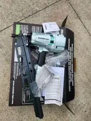 Metabo HPT NR83A5 3-1/4 in. Plastic Collated Framing Nailer with Depth 21°