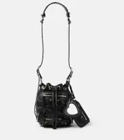 [Balenciaga] Balenciaga Le Cagole XS leather bucket bag One Size black