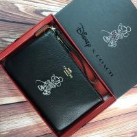 Disney x Coach 米奇大手拿包