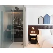 Ruby Zoe Hotel London