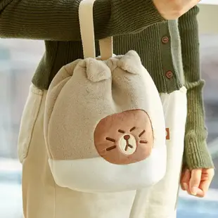 正版KITTE熊大絨毛造型提袋 LINE friends造型提袋 束口包 水桶包 肩背包 側背包（灰、棕色）