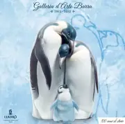 Lladró porcelain Art By Lladro. Sculpture Family of Penguins