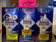 Crest 3D White Apply & Go Daily Whitening Serum 18g 3-PACK