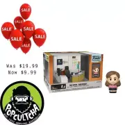 The Office - Pam Beesly with Office Diorama Mini Moments Vinyl Figure "New"