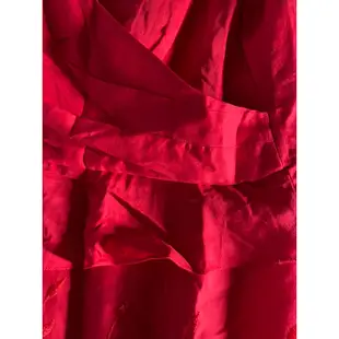 妮娜花園～全新有吊牌~M以下🌹桃心領KAE LEEI（9）甜美紅色百花盛開層次造型寶石領 連身洋裝（俏麗又華麗）