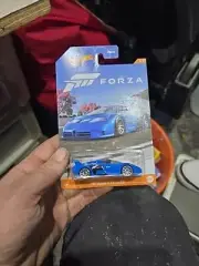 Hot Wheels Forza 2023 '94 Bugatti EB110 SS (Blue) 4/5