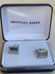 Vintage Geoffrey Beene Silver Cufflinks - Original Case w/Original $25 Price Tag
